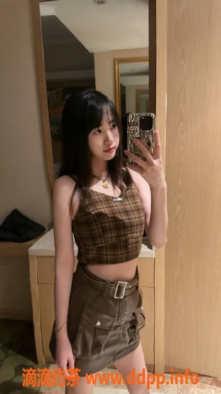 上海楼凤-闵行甜馨，168身高C罩杯，1200元起服务