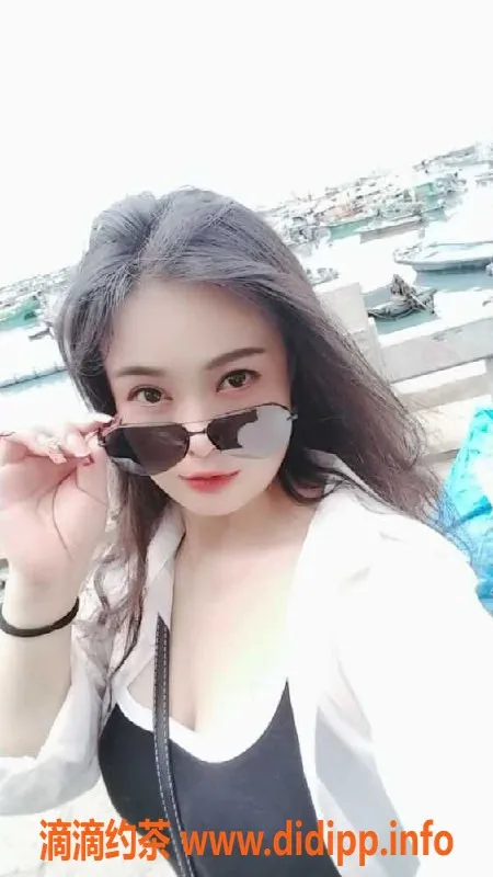 广州楼凤资源信息,广州黄埔莞式真真，26岁，159cm，38C胸围