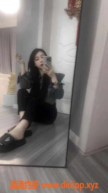 上海楼凤-普陀小妖精，27岁36C，1200元体验全景服务