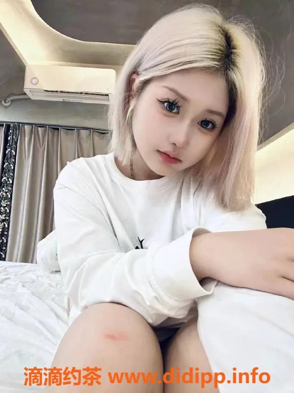 上海楼凤-浦东贝贝佳，171cm，52kg，胸D，900元起