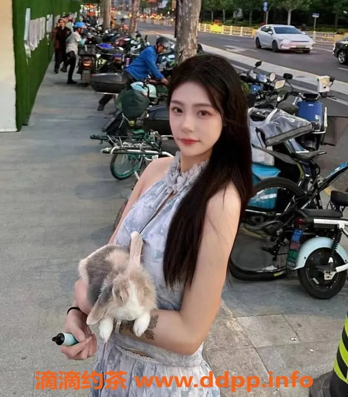 上海楼凤-虹口圆圆，170身高D罩杯，1500元尽享50分钟服务