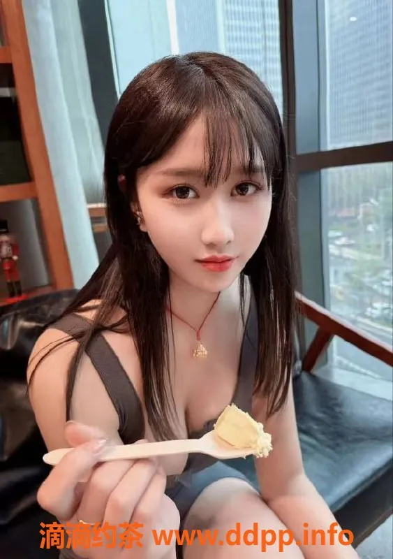 上海楼凤-浦东柠檬，165身高44体重，800元起