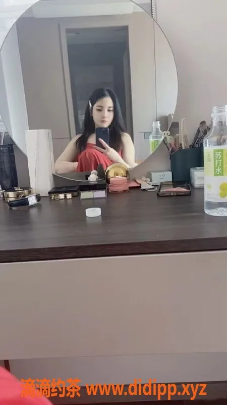 上海楼凤-闵行御姐馨娜，24岁36D外送服务