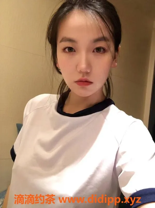 厦门楼凤-集美区雪莉，极品反差妹子，超值服务等你来体验！