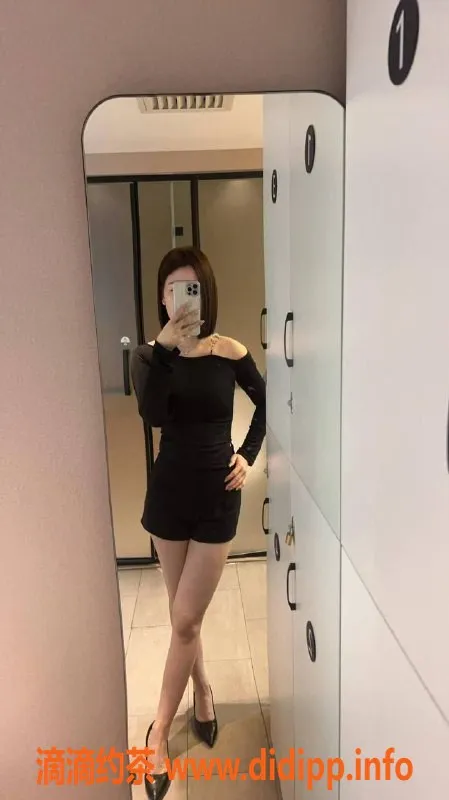 北京楼凤-朝阳欣欣：173、55kg，精彩陪浴与指滑服务