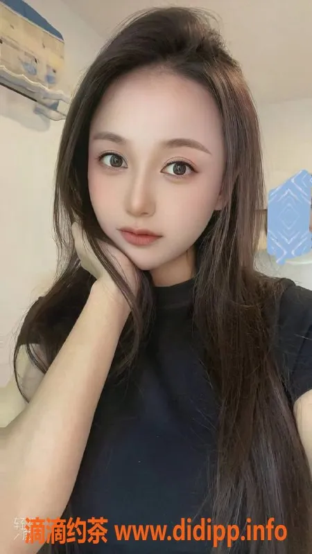 深圳楼凤-南山珍妮，1100P，热情服务等你来体验！