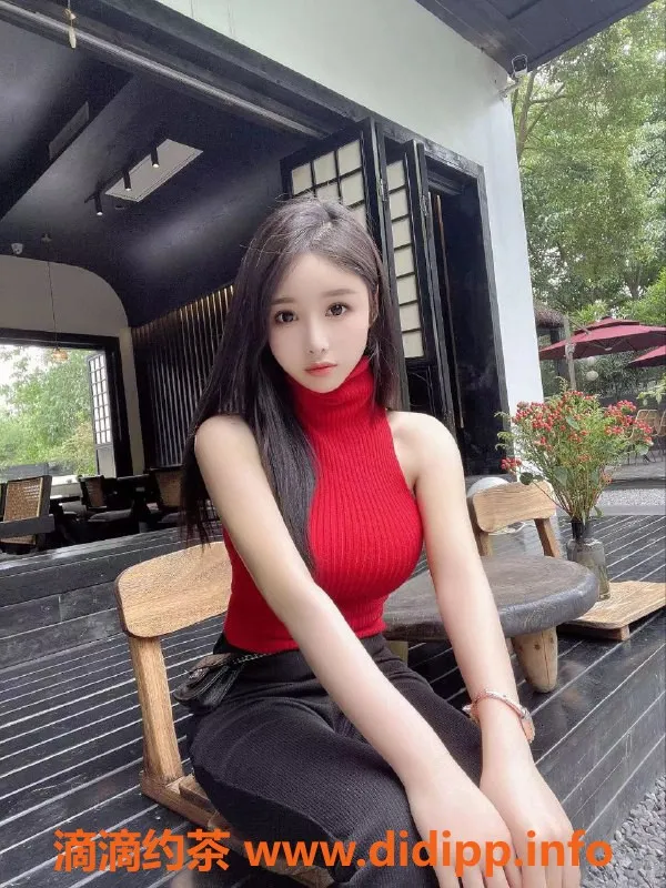 杭州楼凤-滨江区高颜值姐妹花，21岁双飞优质服务