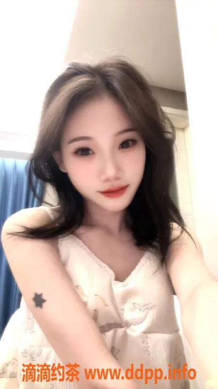 南京楼凤-南京嫩妹小小，72斤B罩杯，8P超值体验