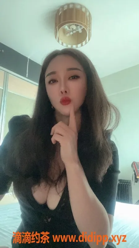 广州楼凤-越秀御姐涵浛，诱惑来袭，1000p体验！