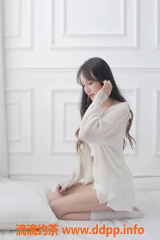 重庆楼凤-观音桥闺蜜，身材苗条，服务温柔，综合指数8.1颗