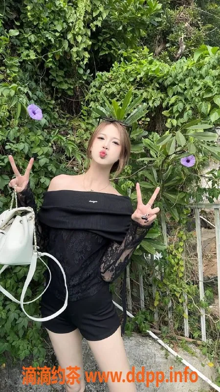 深圳楼凤-龙华小韵瑶，高颜值嫩妹，私聊约会服务