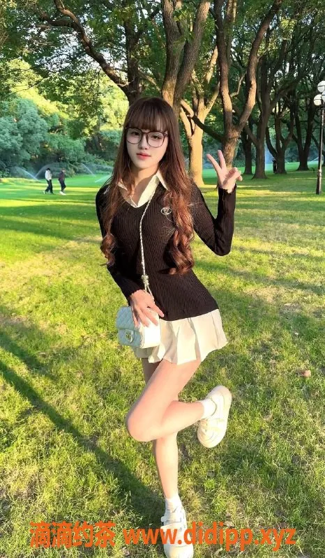 上海楼凤-闵行琪琪 170cm 34C 46kg 400元优惠可享