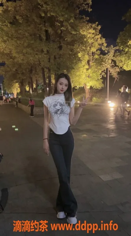 深圳楼凤-深圳福田20岁婷婷，身高165，价格900起