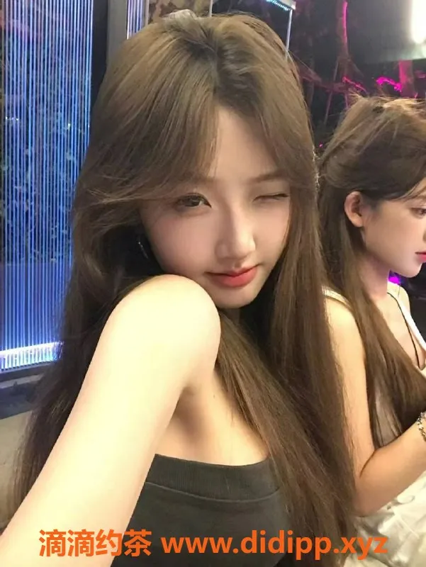 深圳楼凤-福田小鹿，1600元私密服务，期待你的到来！