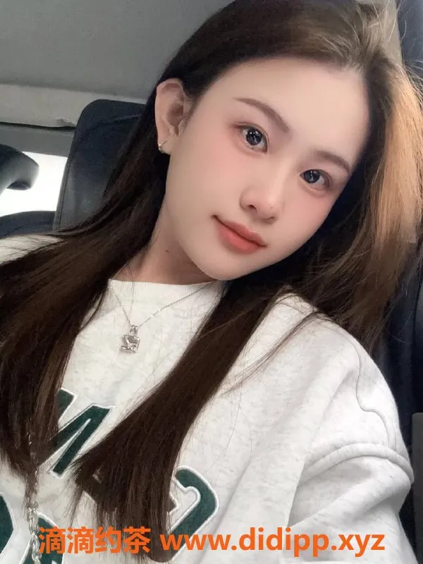 厦门楼凤资源信息,集美区复验小姐啊粒，8张真实照片等你来见！