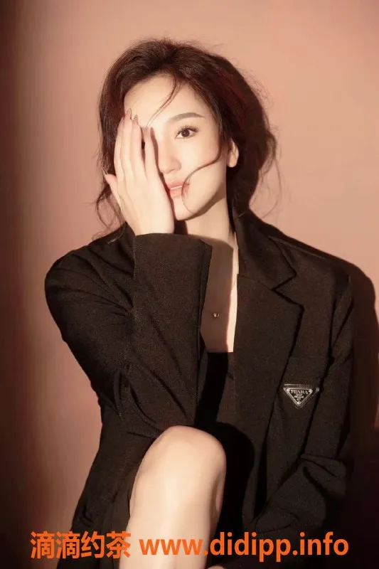 西安楼凤资源信息,雁塔区27岁嫩妹珂珂，165cm C罩杯 激情服务