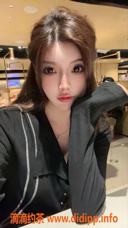 上海楼凤-普陀鱼幼薇 173cm C+ 2200p起