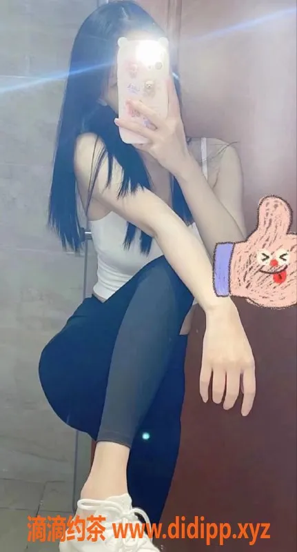 深圳楼凤资源信息,深圳福田小雪，19岁168cm，价格1480元