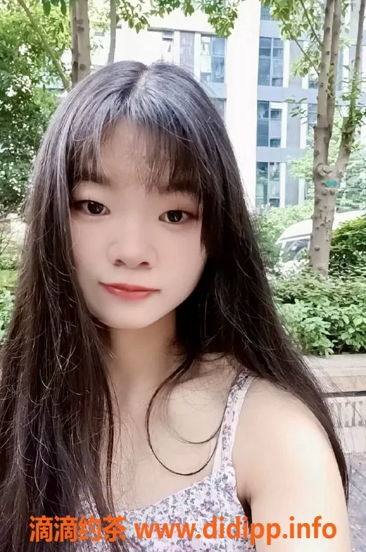 杭州楼凤-上城区小嫩妹杨雪，165高89斤，温和体贴