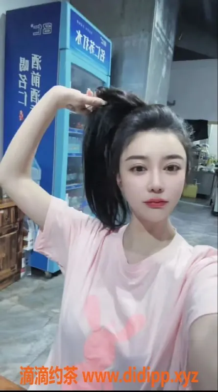 武汉楼凤-武汉极品气质御姐赵丽颖，168高51重，27岁