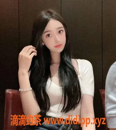 上海楼凤-普陀蔓青1300元原价优惠至1100元，先到先得