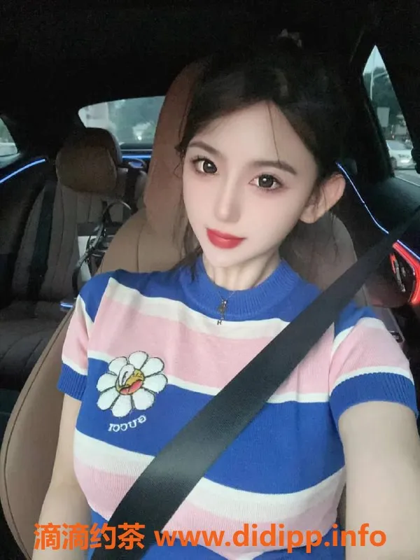 厦门楼凤-小闲，身高165，体重50，服务质量一流