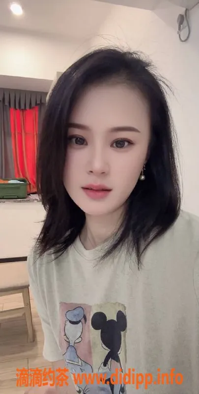 佛山楼凤-佛山禅城甜奶，服务好颜值高，身材火辣