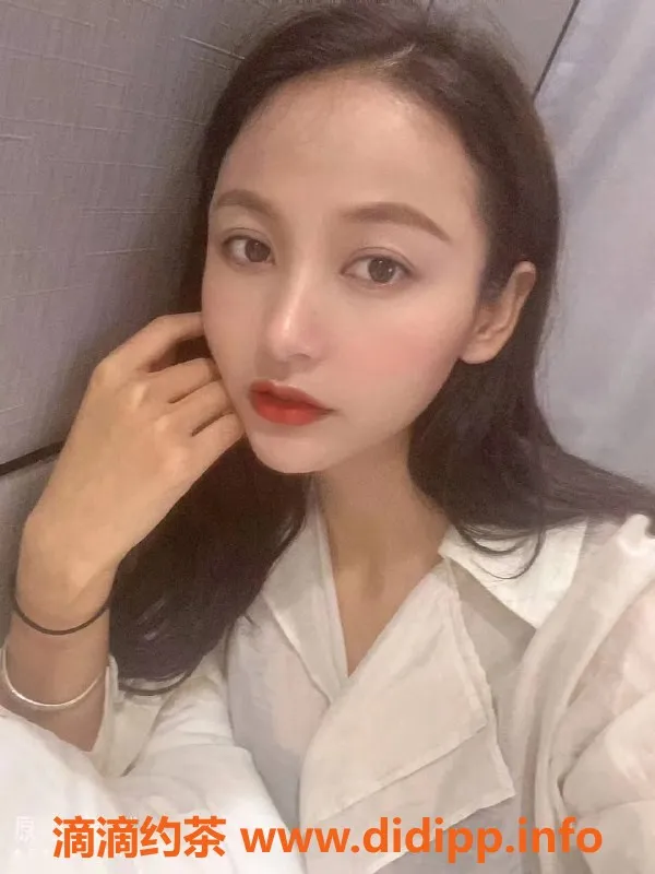 深圳楼凤资源信息,珍妮 Jennie 休息中，养精蓄锐中等身材期待重返