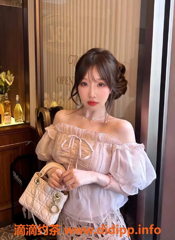 深圳楼凤-福田铃木柰子，1300p 服务优质，热情无限