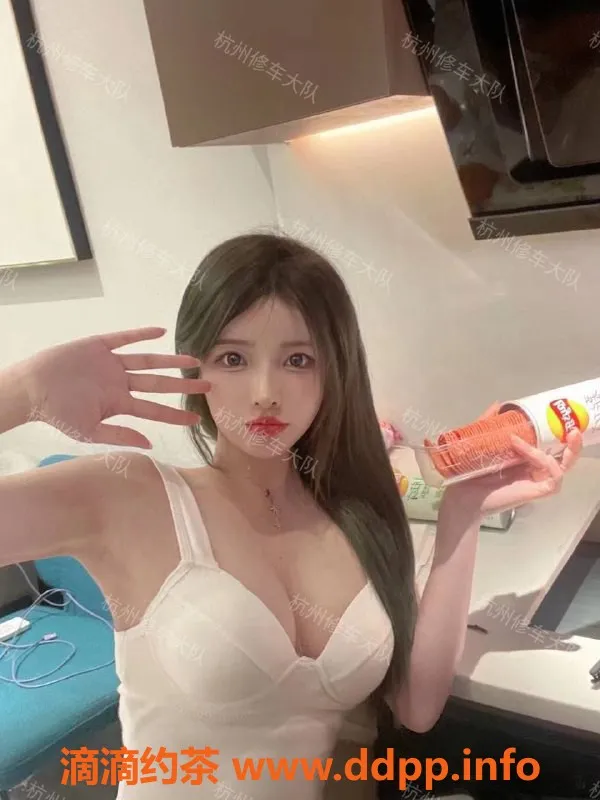 杭州楼凤资源信息,拱墅颜七，身高165，服务900P，颜值9分