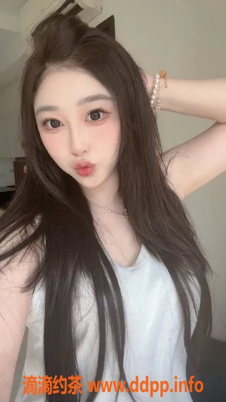 深圳楼凤-南山美鑫：长腿小姐姐1200元起，热情服务等你来体验！