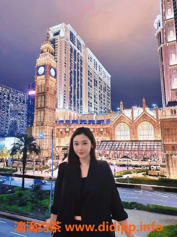 深圳楼凤-南山美鑫：长腿小姐姐1200元起，热情服务等你来体验！