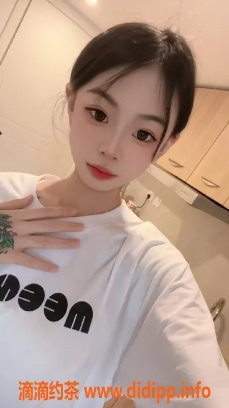 北京上门服务-朝阳钰钰：170cm 性感嫩妹，千元档享受