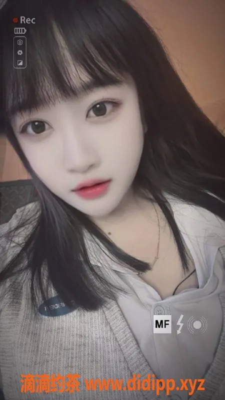 深圳楼凤-龙岗依依，课费800，贴心服务等你来体验！