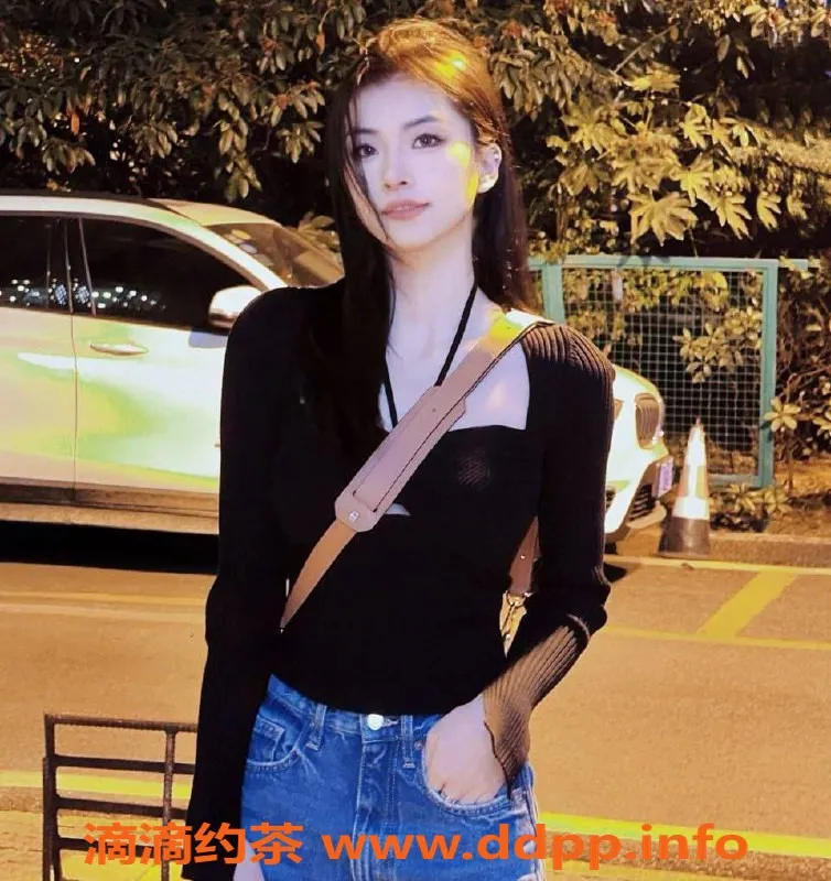 上海楼凤-闵行柒柒，170cm长腿美女，纯天然无纹身