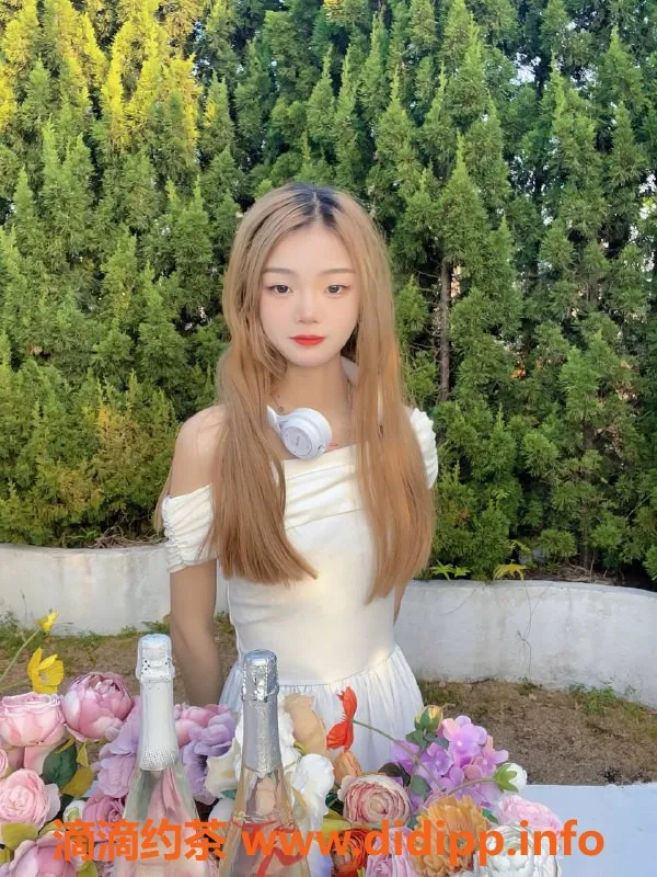 深圳楼凤-南山艺名可可，1300元性价比超高