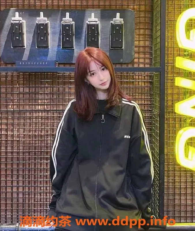 上海楼凤-紫萱老师拍卖福利，静安名媛658元起