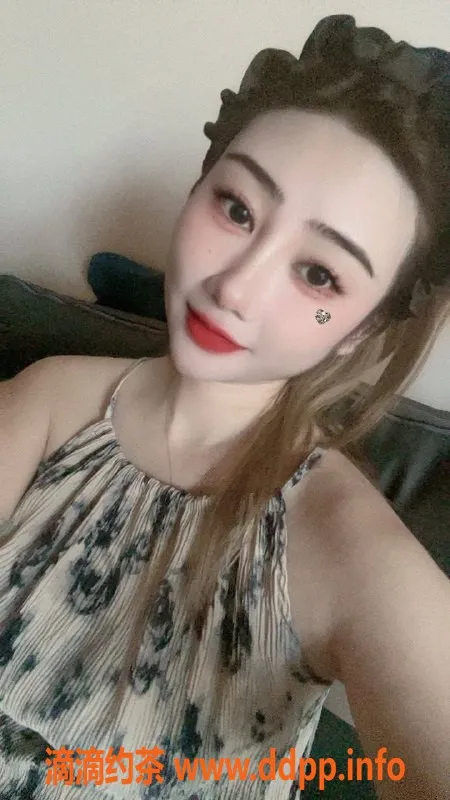 广州楼凤-天河佳妮，600元倒立吹箫服务，真实视频验证