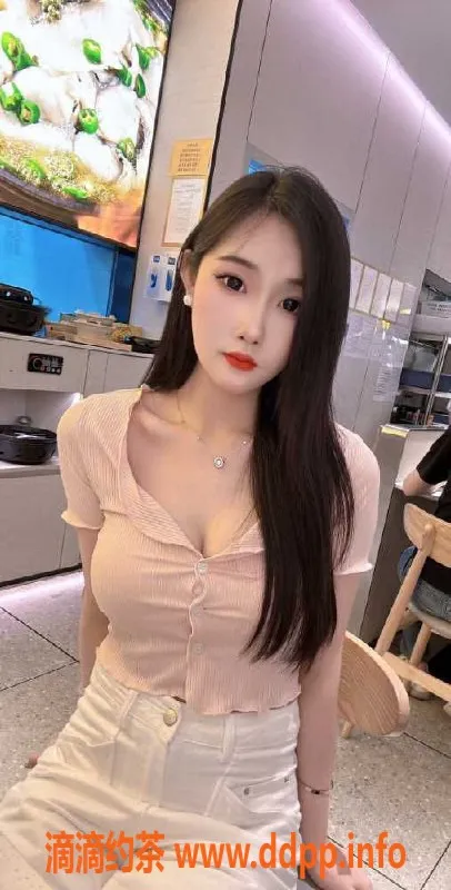 广州楼凤-广州白云雯雯，160cm，24岁，450元体验