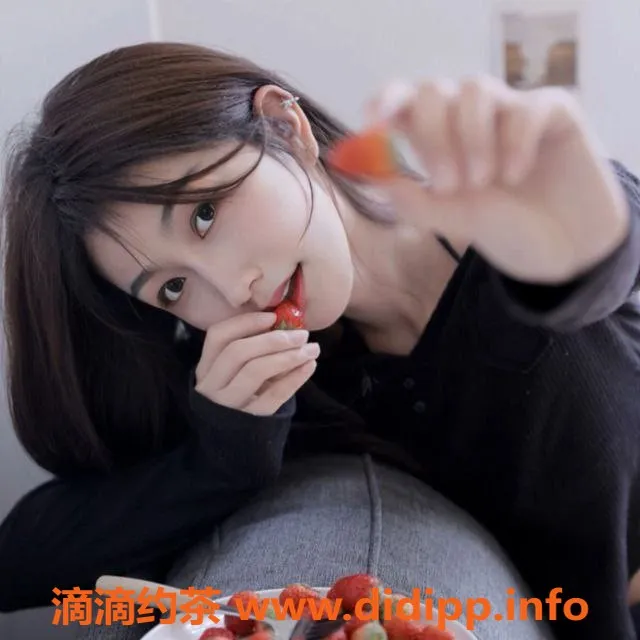 北京楼凤-朝阳米雪，166身高，46体重，陪浴服务千元档