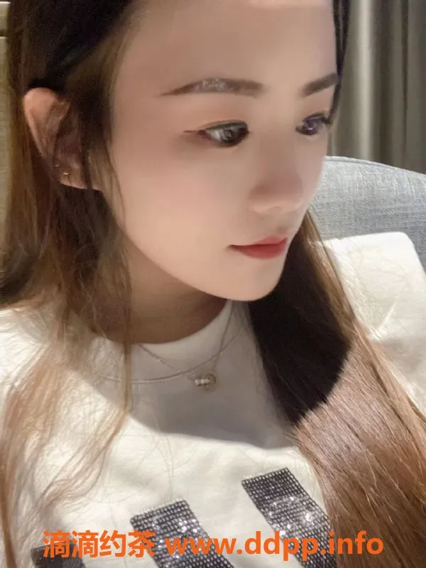 长沙楼凤-芙蓉区欢欢，166cm 50kg 34C 超热服务