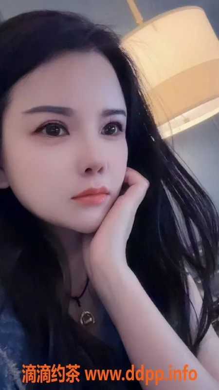 上海楼凤-浦东雯雯，26岁，165，34B，诱惑御姐等你来体验！