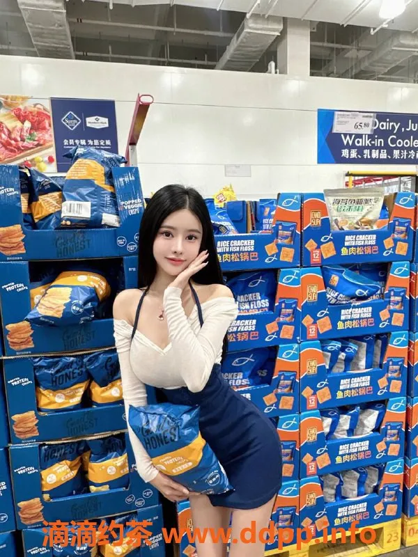 深圳楼凤-南山恩善，167cm D杯，1800元体验