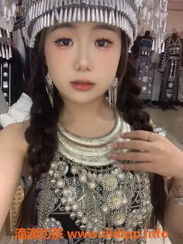 东莞楼凤-陈江梦初，160cm，18岁，700元专享服务