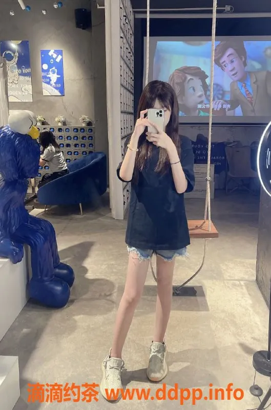 上海楼凤-长宁小礼物，15张内12p，性价比超高