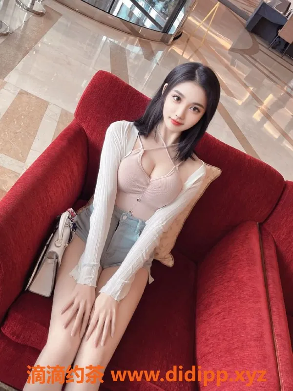 北京spa会所-24岁清纯琳琳，165厘米，94斤，36C，特价1800元