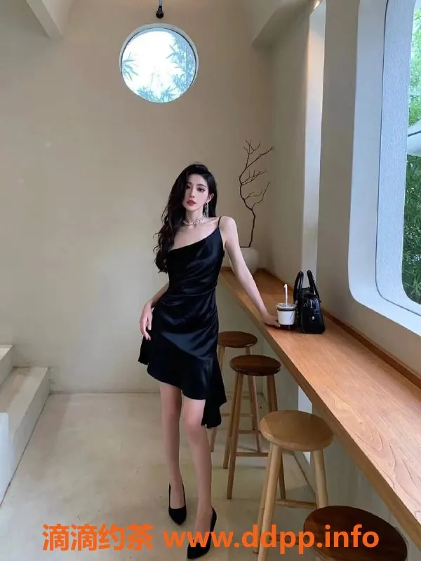 杭州楼凤-杭州市区外出服务—十三姨，私密体验