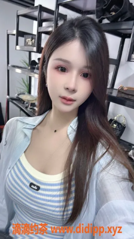 深圳楼凤-南山程程，800元起，私聊预约服务！