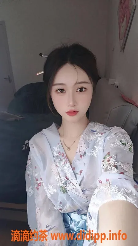 上海楼凤-闵行小鹿：168cm、48kg，千元以上精致服务