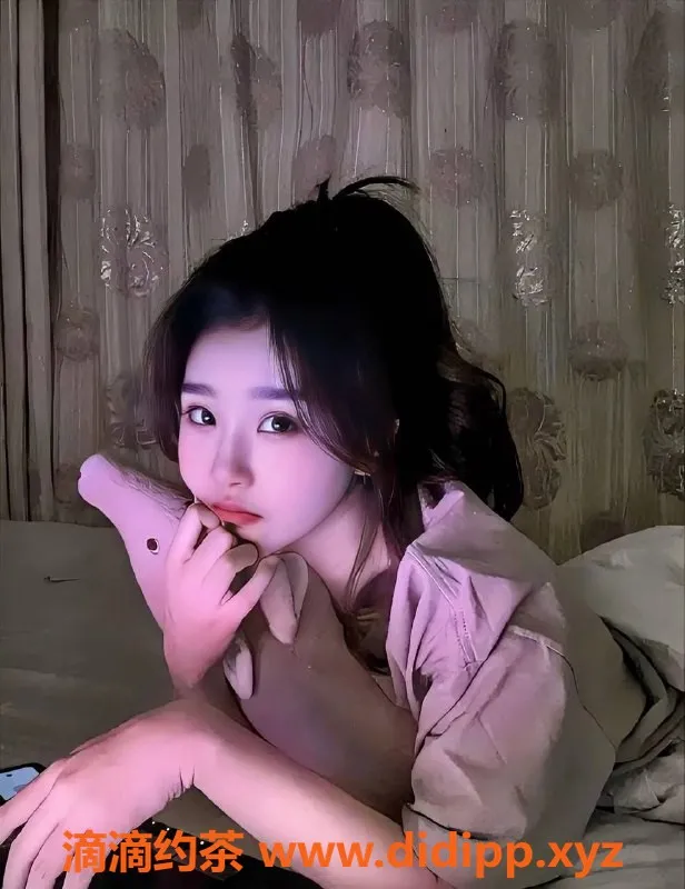 深圳楼凤-南山尤七，休息中，深受欢迎的女孩